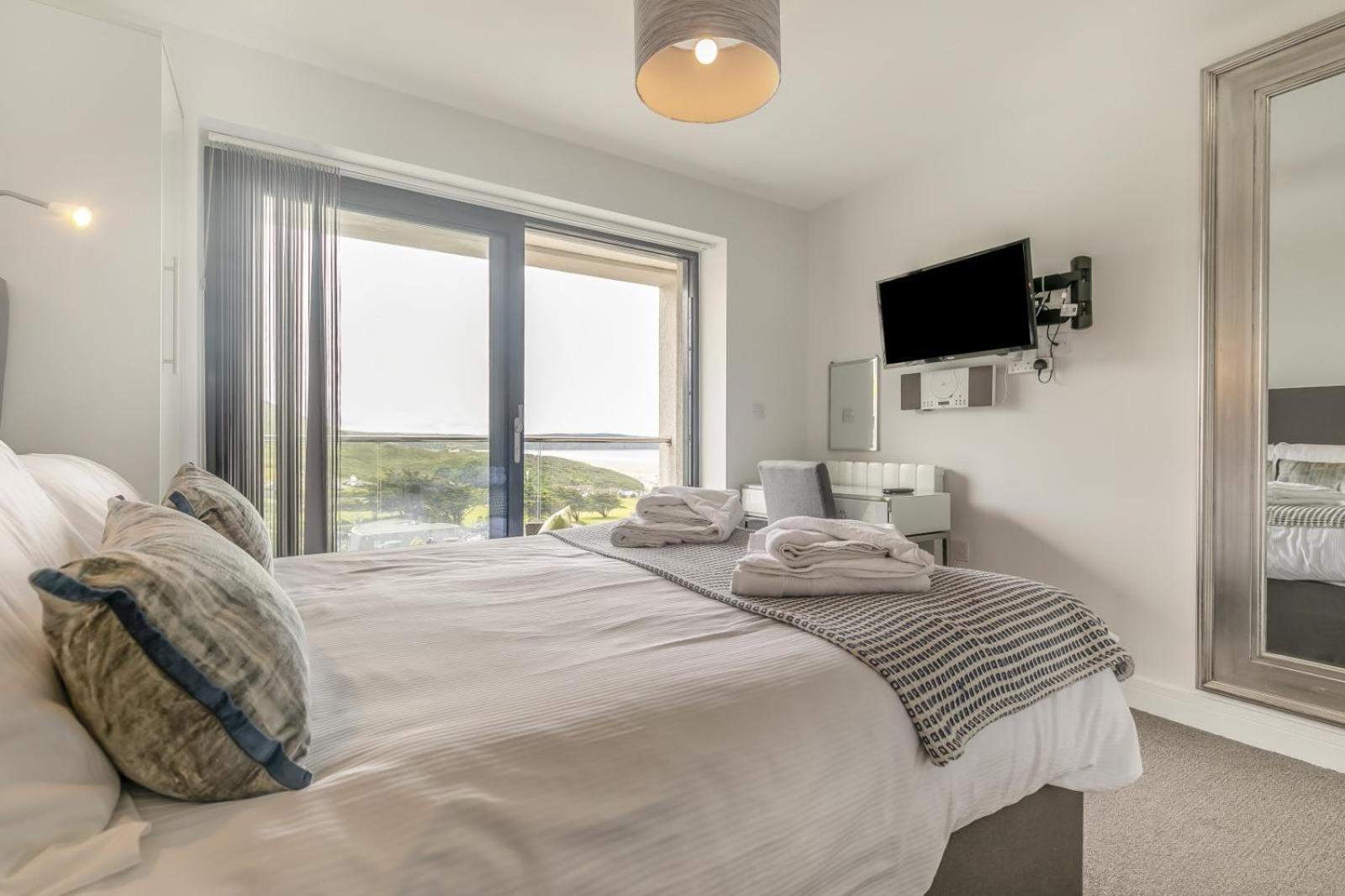 8 Woolacombe West - Luxury Apartment At Byron Woolacombe, Only 4 Minute Walk To Woolacombe Beach! Exterior foto